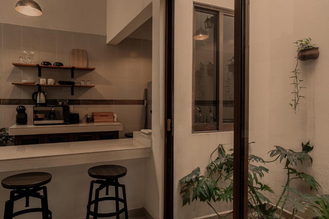 Narrativ Lofts - Serena - Beautiful Colonial Suite Кампече Екстериор снимка